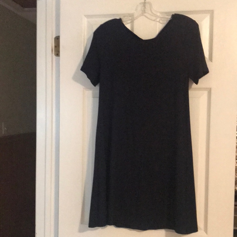 Loft outlet size small dress. Worn once. Excellent condition.
